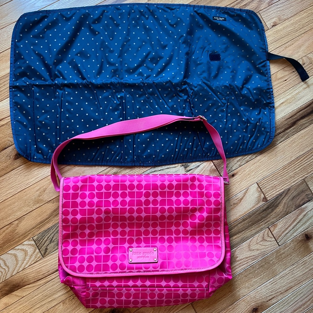 Kate Spade Diaper Bag with changing pad, like new.